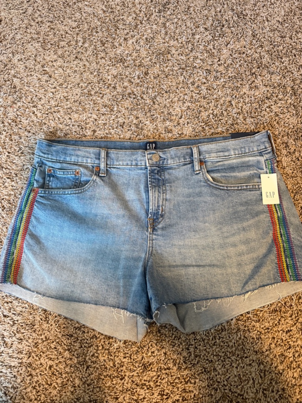 ⚡️NWT GAP Light Blue Denim Shorts with Rainbow Side Stripes